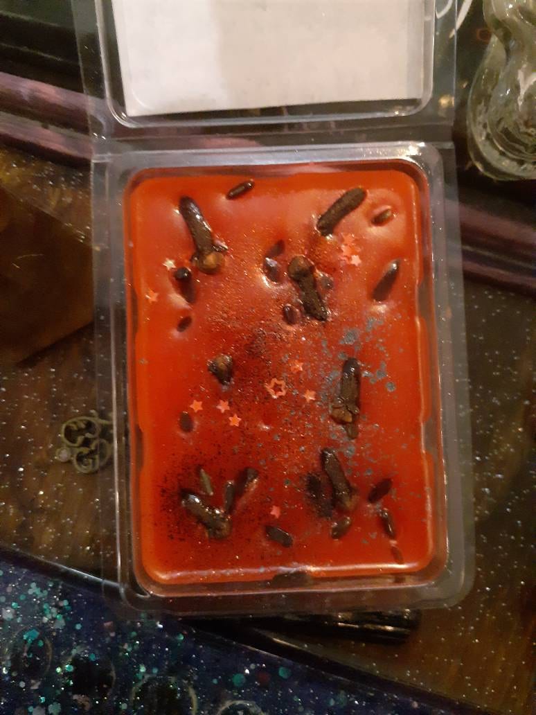 LUCIFER King of Hell Candles or Wax Melts With Obsidian Crystals and Cloves Tarts Highly Scented - Pagan Wiccan Wicca Summoning Demon