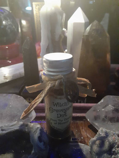 Authentic Jar of Witch's Grave Graveyard Dirt for Witchcraft Spells Spell Ingredient Voodoo Ritual Summoning Spirit Soil in Glass Bottle