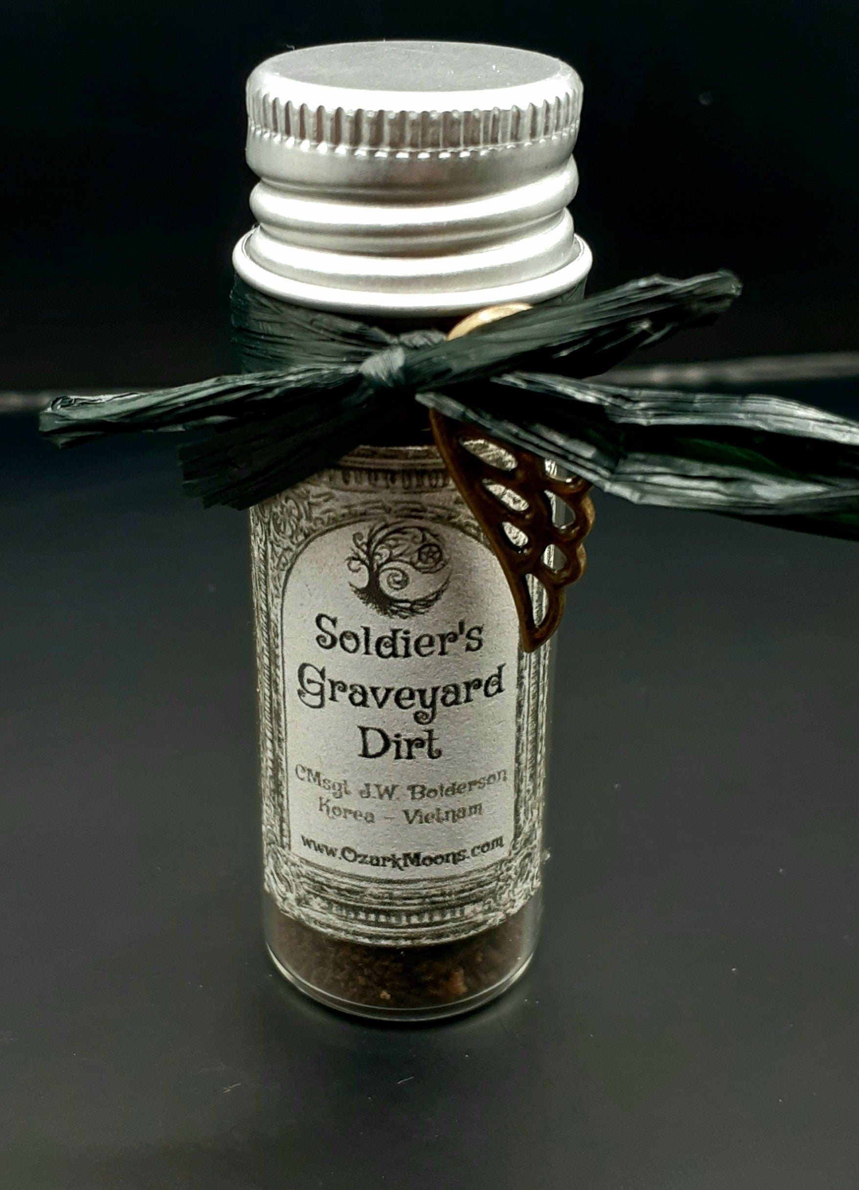 Authentic Jar of Combat Soldier's Grave Graveyard Dirt for Witchcraft Spells Spell Hoodoo Voodoo Ritual Summoning Spirit Soil in Bottle