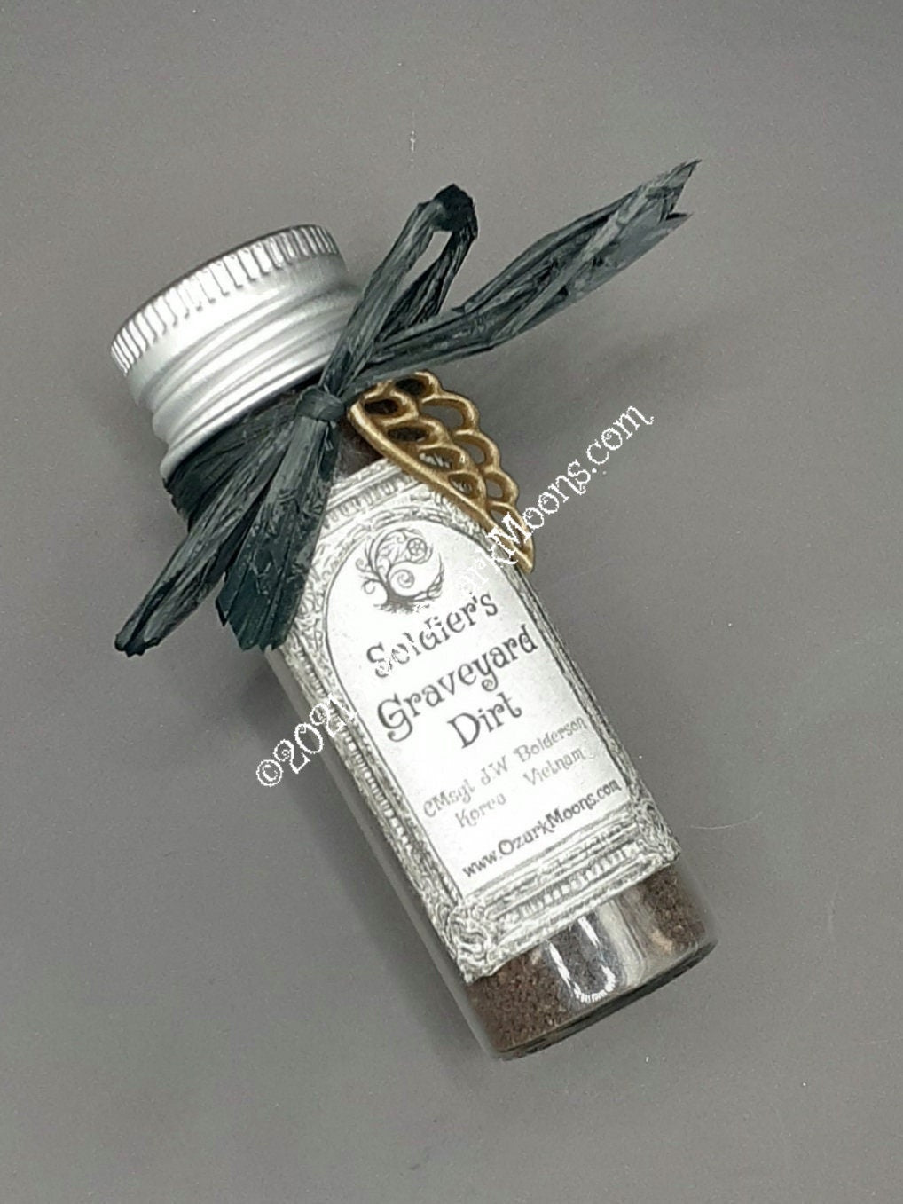 Authentic Jar of Combat Soldier's Grave Graveyard Dirt for Witchcraft Spells Spell Hoodoo Voodoo Ritual Summoning Spirit Soil in Bottle